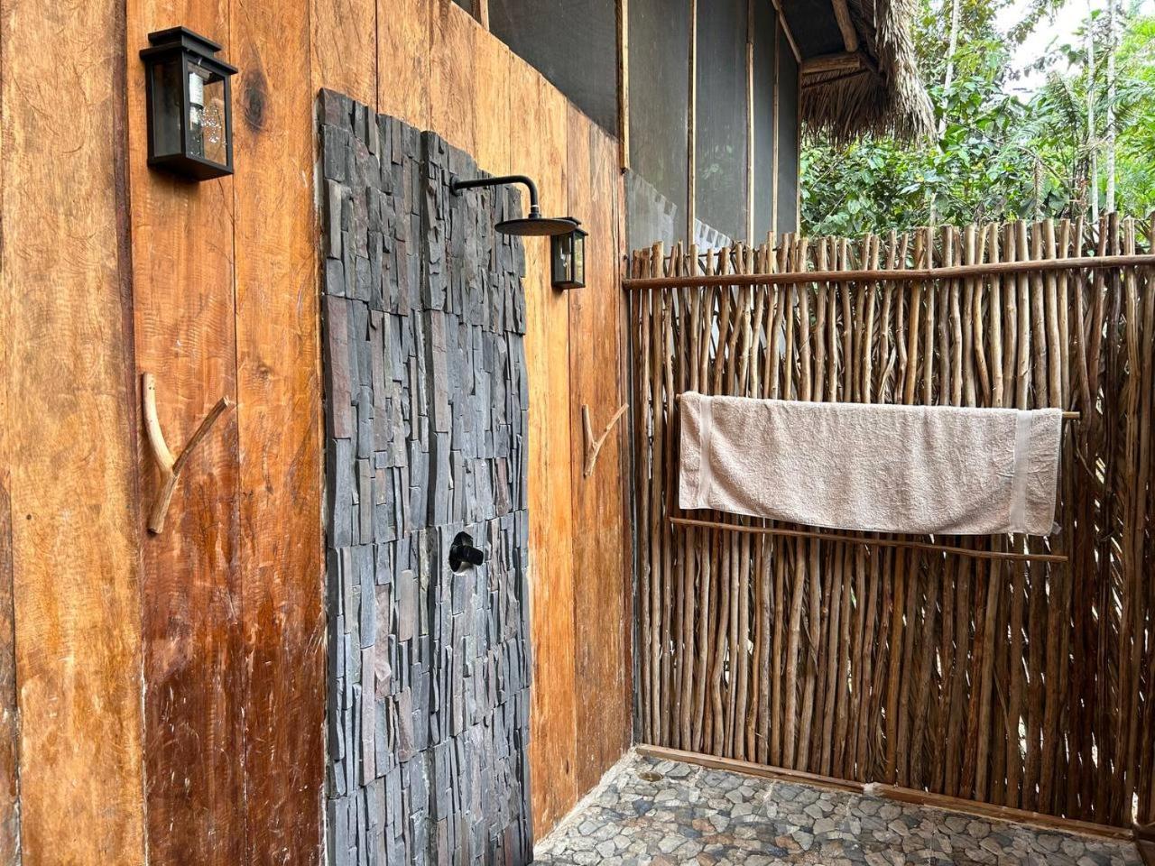 Awaken Amazonian Healing Resort All Inclusive Iquitos Værelse billede